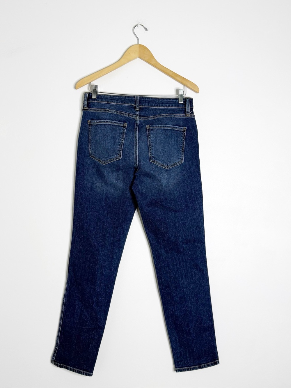KUT From the Kloth Catherine High Rise Boyfriend Jeans Size 6 Dark Wash - Picture 3 of 6